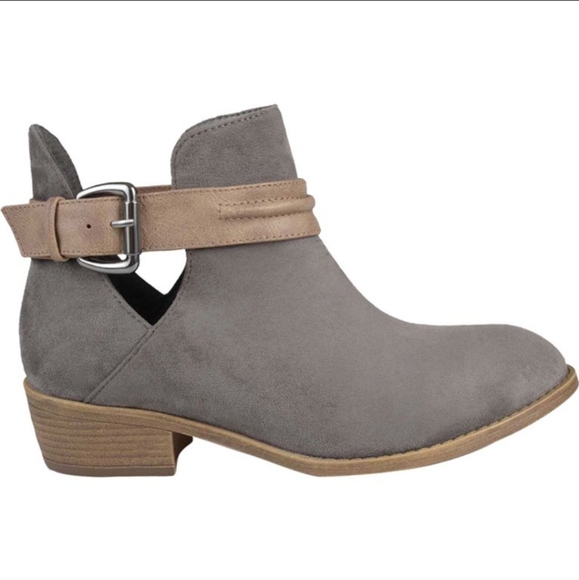 JOURNEE Mavrik Microsuede Cutout Bootie Grey/Tan NIB - Picture 8 of 9